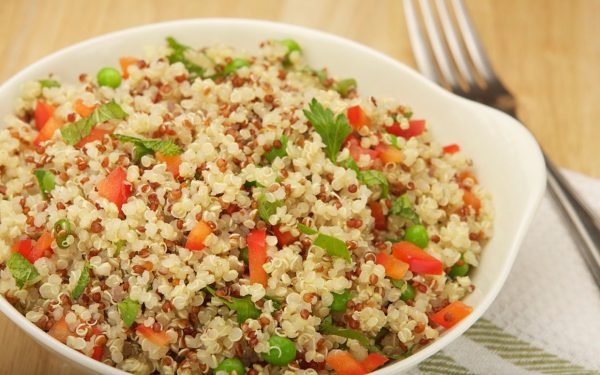 mayim-bialik-quinoa-salad-ftr
